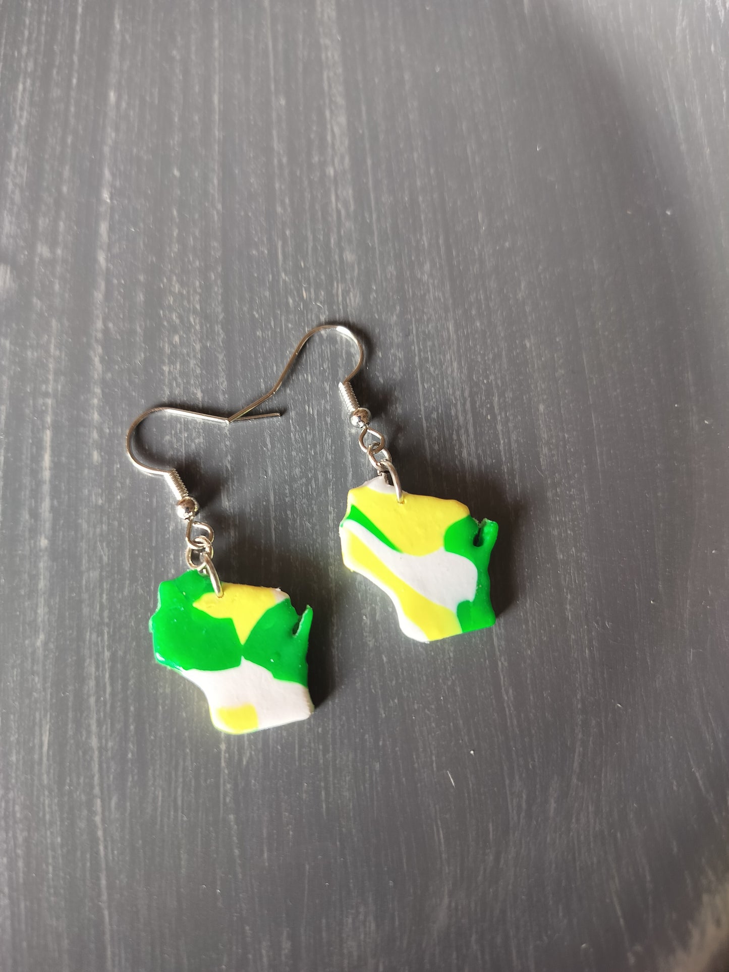 Wisconsin Dangles