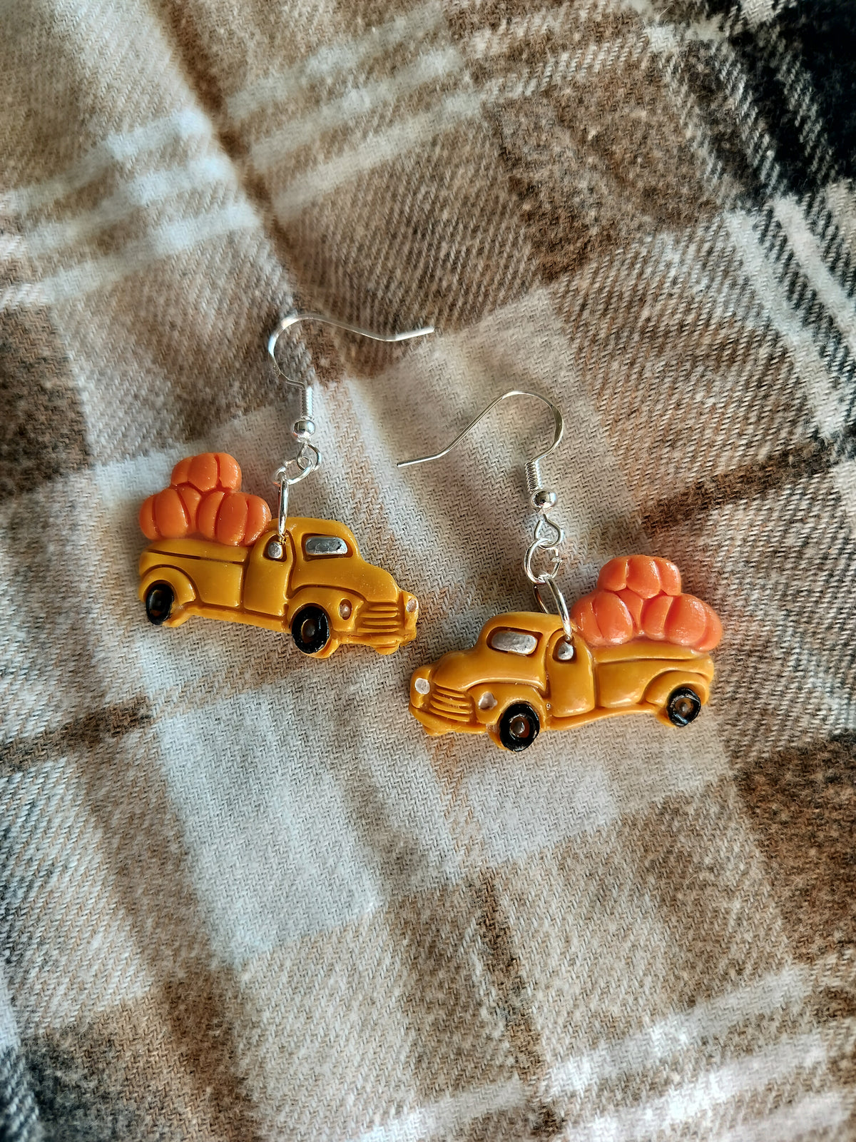 Pumpkin Truck Dangles
