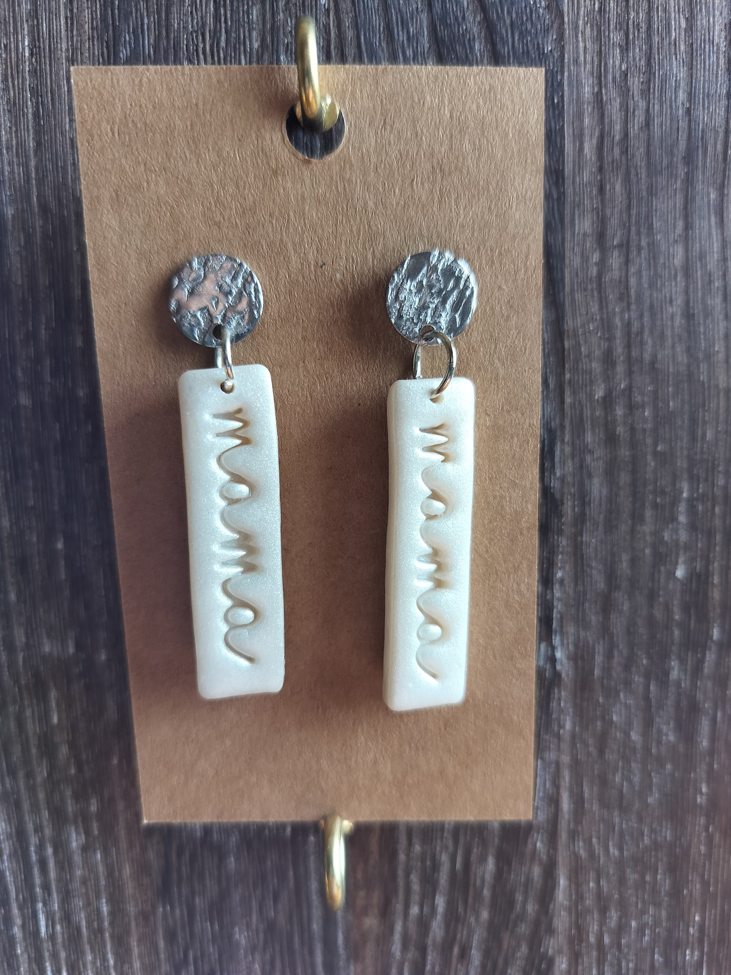 Mama Dangles