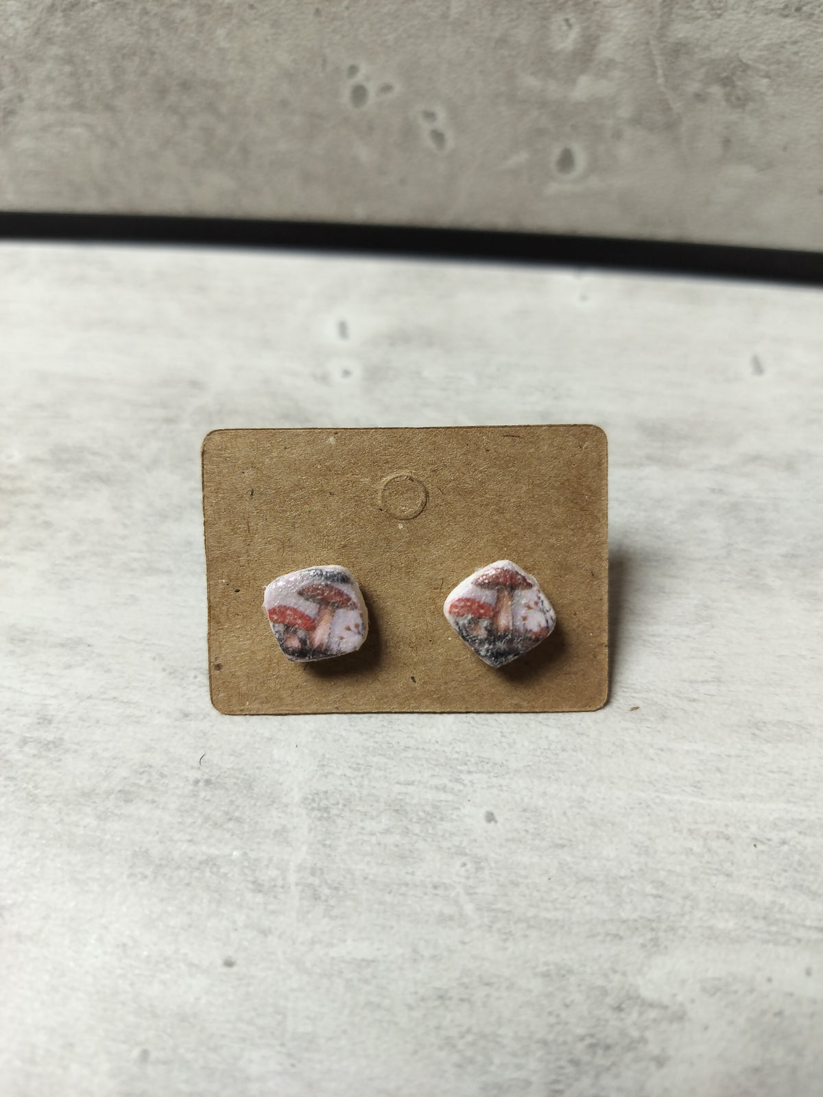 Mushroom Studs