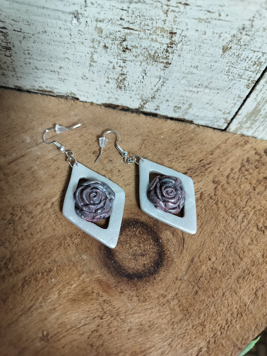 Diamond Roses