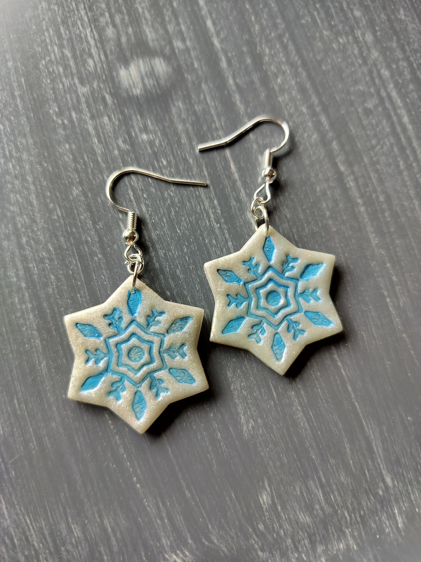 Snowflake Dangles